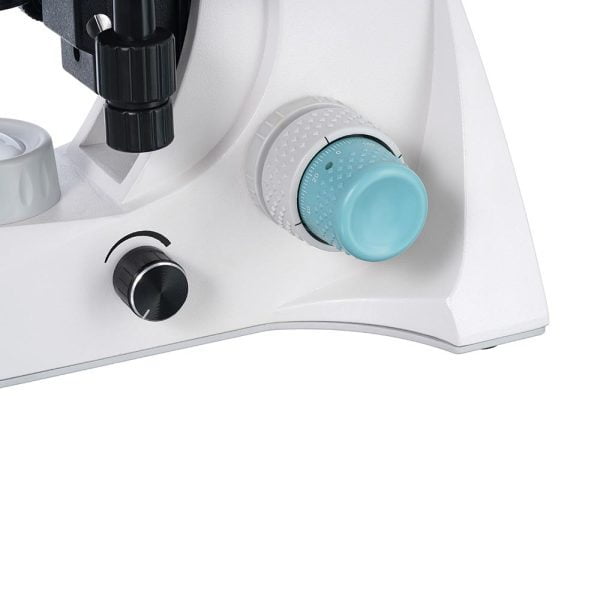 Levenhuk 900T Trinocular Microscope - Image 9